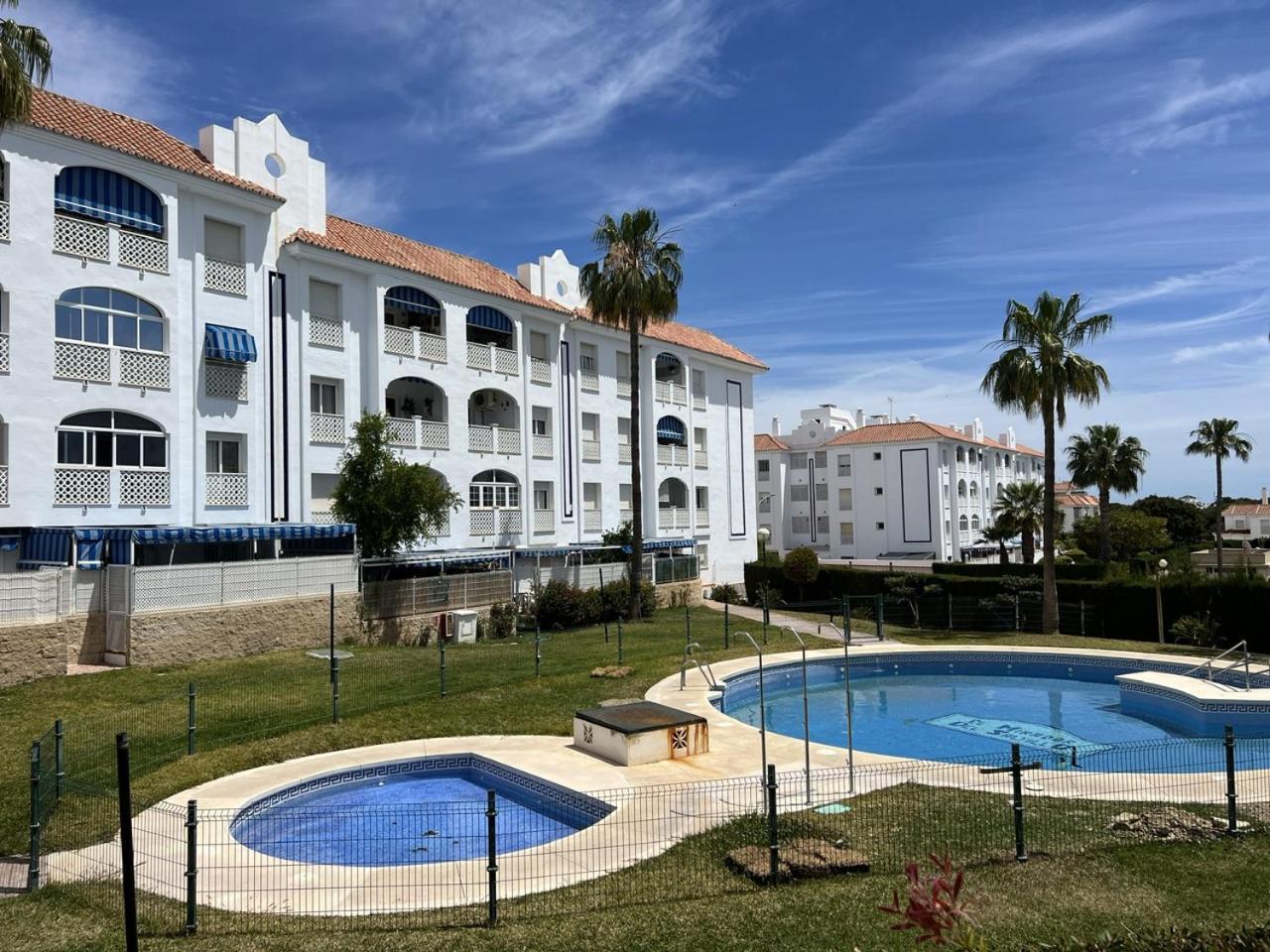 Torremolinos Habitaciones Privada En Apartamentos Compartidos エクステリア 写真