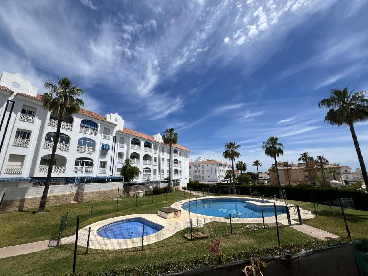 Torremolinos Habitaciones Privada En Apartamentos Compartidos エクステリア 写真